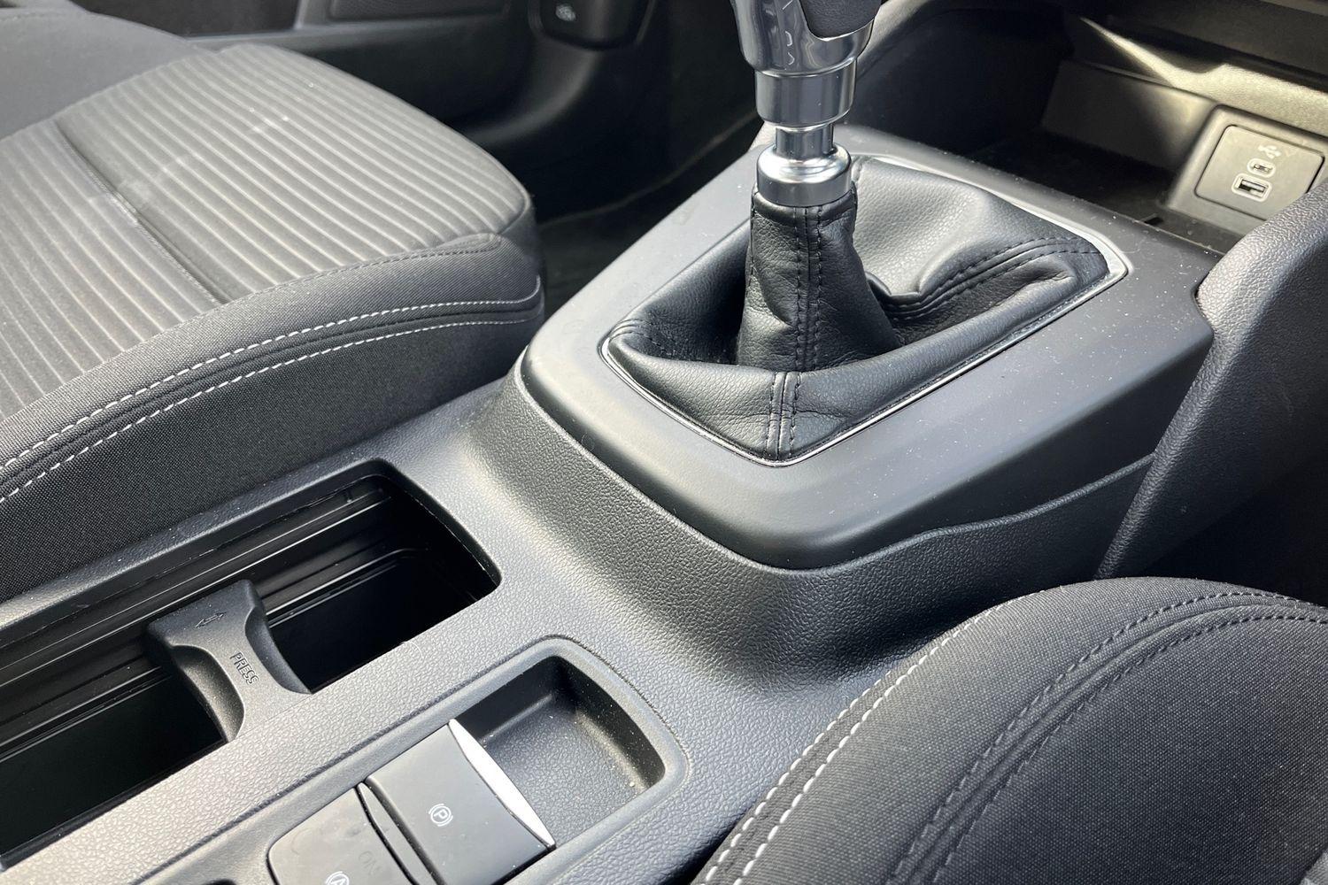 Ford FOCUS Photo 37