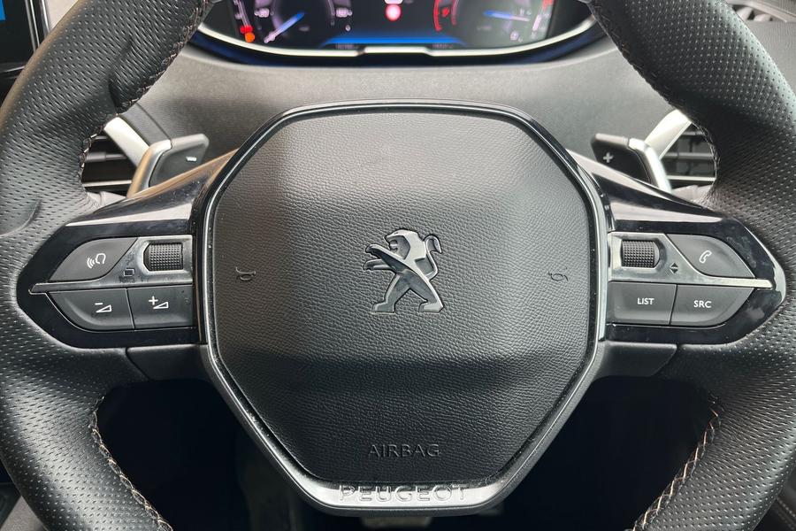 Peugeot 5008 Photo autoimg-734f3612743e29cbbdc89a7219f4efc024963148.jpg