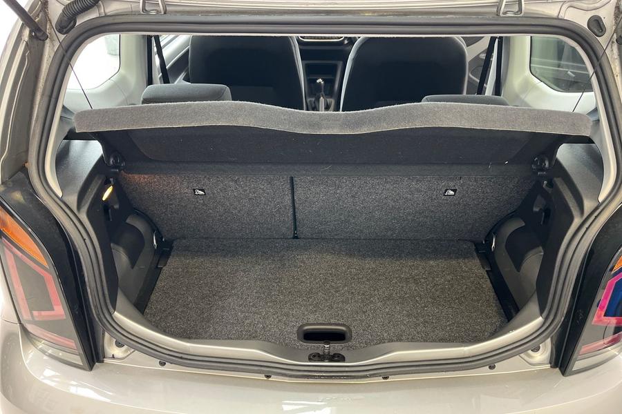 Volkswagen UP Photo autoimg-734fe825dfe40865222ee22e75bf94c9e8c5dcf6.jpg