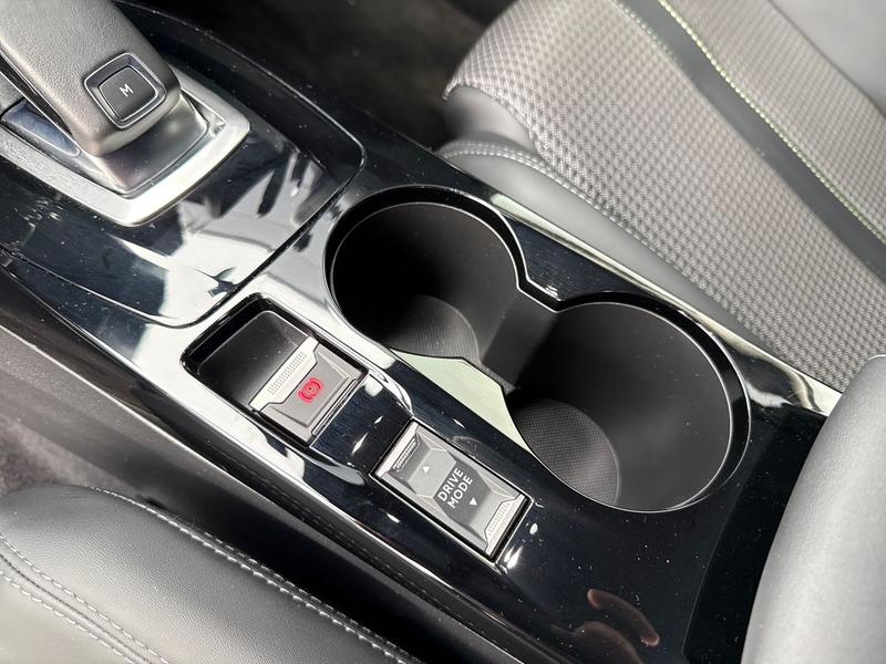 Used Peugeot 208 NU22EOR 46