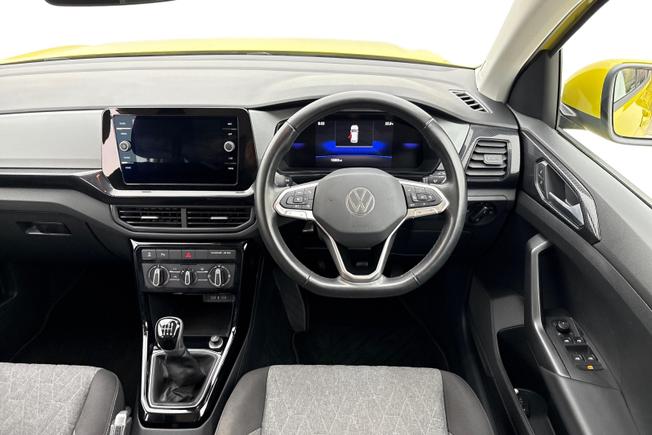 VOLKSWAGEN T-Cross Photo 11