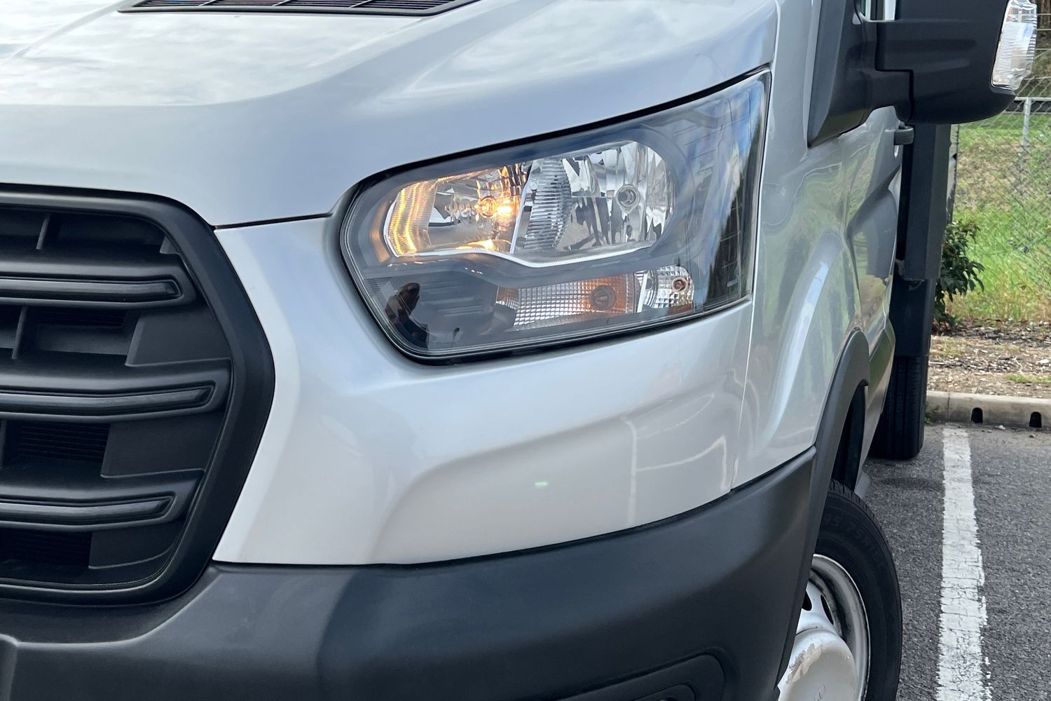 Ford TRANSIT Photo 24