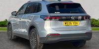 Volkswagen Tiguan Photo 2