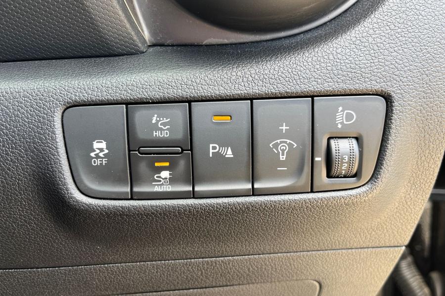 Hyundai KONA Photo autoimg-73621bdeabe4e954ee28fb54c71658d43c92cb8e.jpg