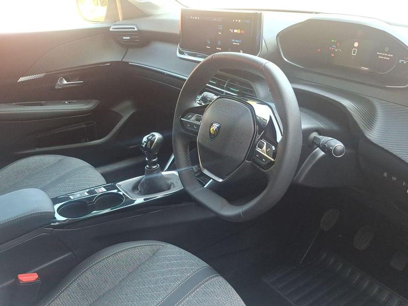 Used Peugeot 208 OV24WKU 10