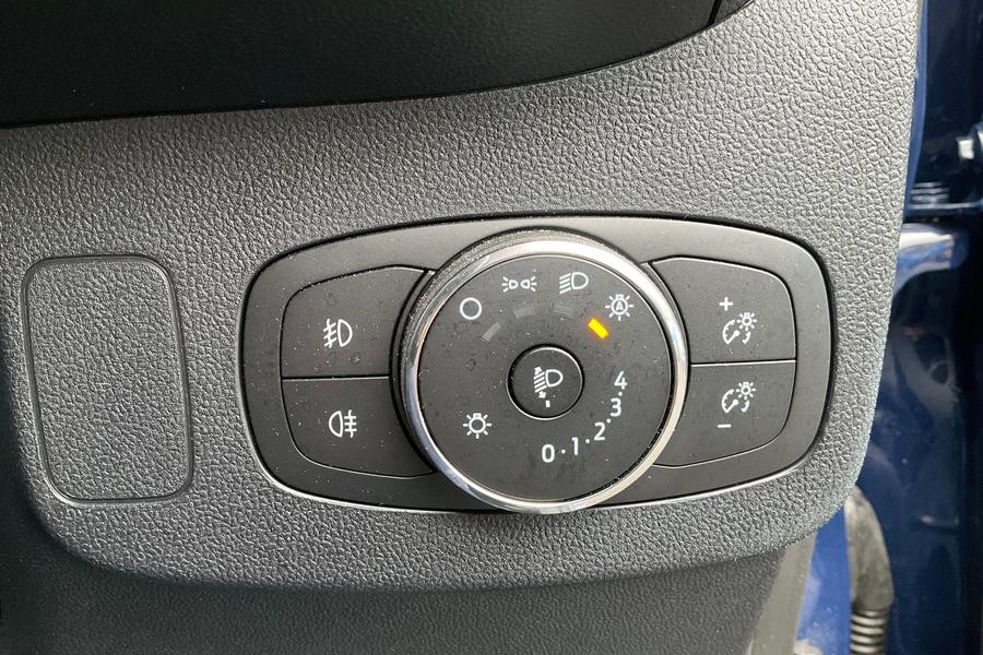Ford PUMA Photo autoimg-7366ee2827a0a7114d76384ba12c39476763009d.jpg