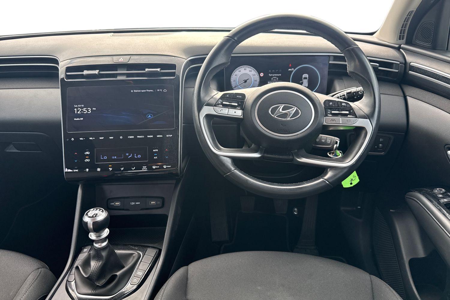 Hyundai TUCSON Photo 10