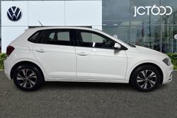 VOLKSWAGEN Polo Photo 4