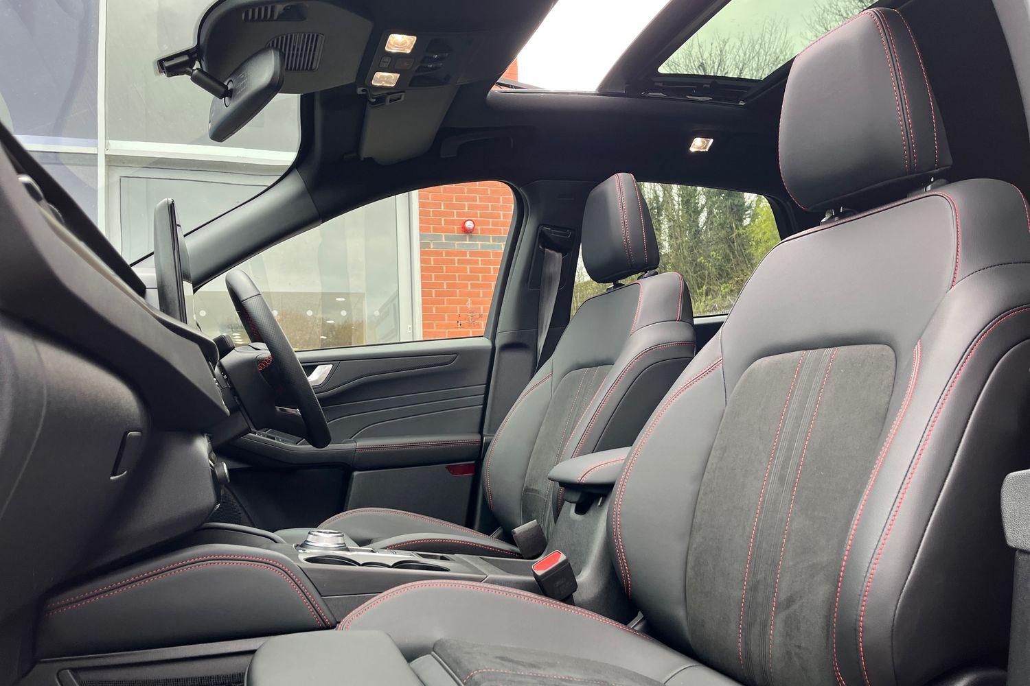 Ford Kuga Photo 18