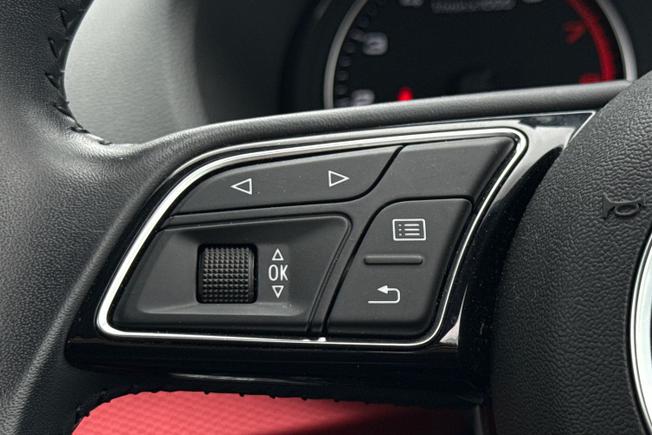 AUDI Q2 Photo 16