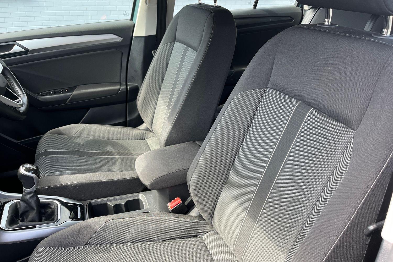 Volkswagen T-ROC Photo 18