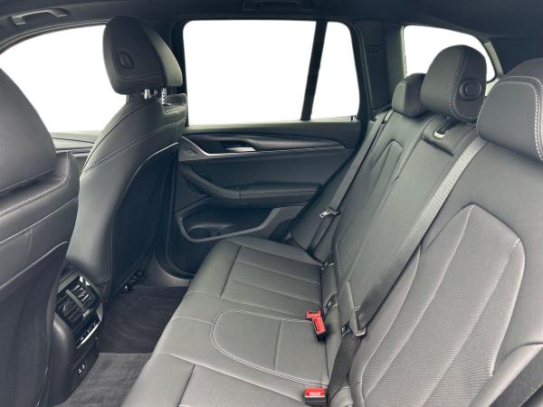 BMW X3 Photo autoimg-736fc36f740c3e7f647b07e048df65eb1f276770.jpg