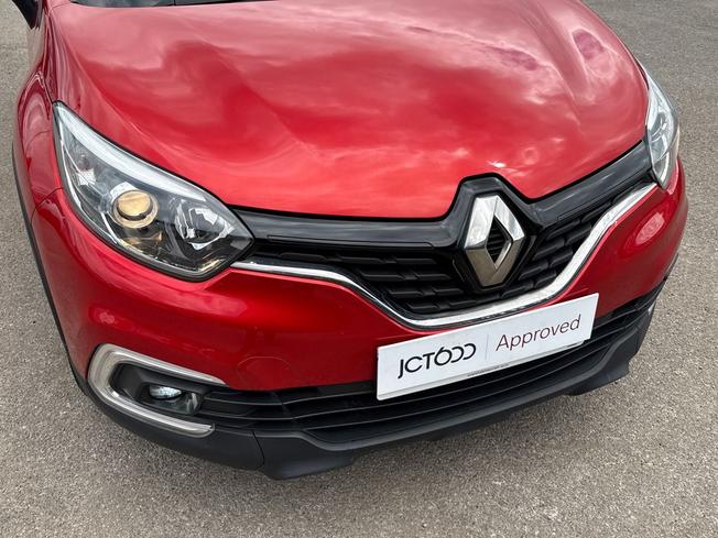 RENAULT Captur Photo 29