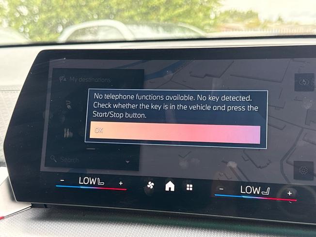 BMW Ix2 Photo 34