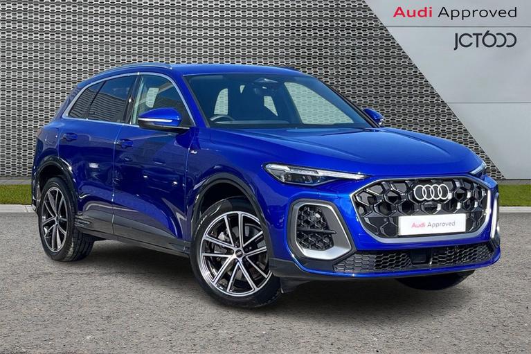 Used 2025 AUDI Q5 2.0 TDI S line SUV 5dr Diesel S Tronic quattro Euro 6 (s/s) (204 ps) Blue at JCT600