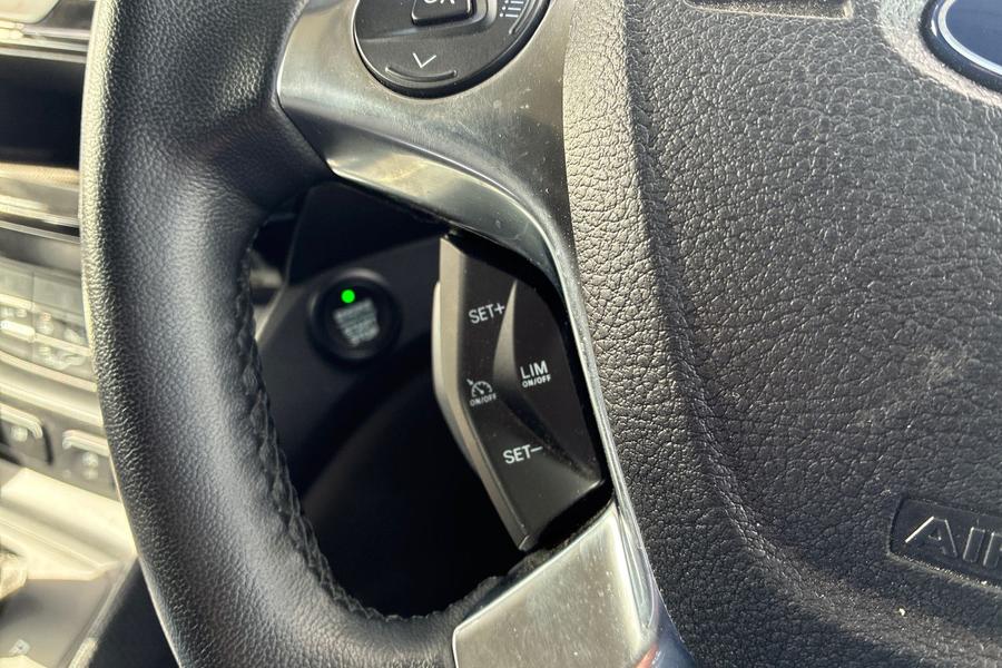 Ford TRANSIT CONNECT Photo autoimg-737e691f76586a717ccf66309dde05ae2222bb82.jpg