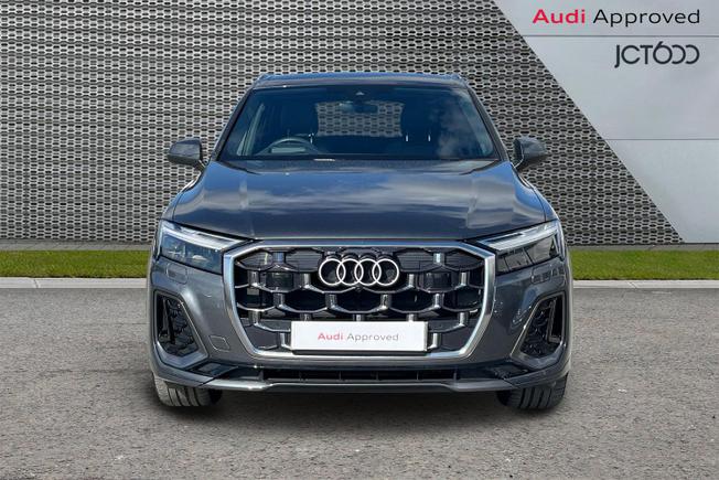 Audi Q7 Photo 8