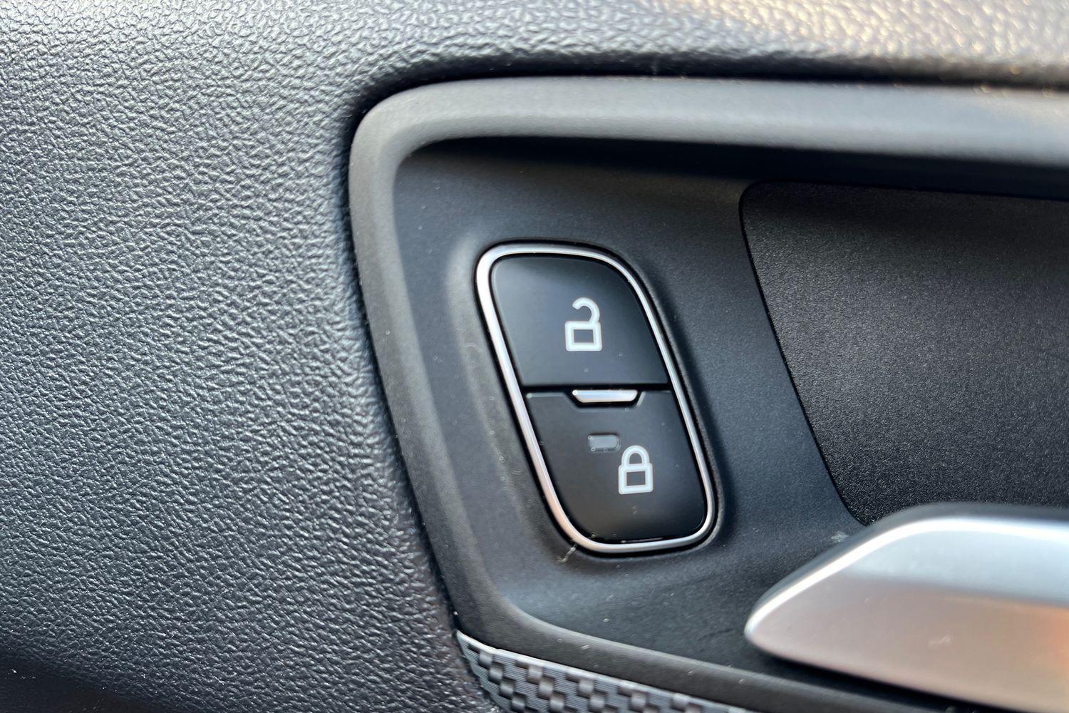 Ford FOCUS Photo 28