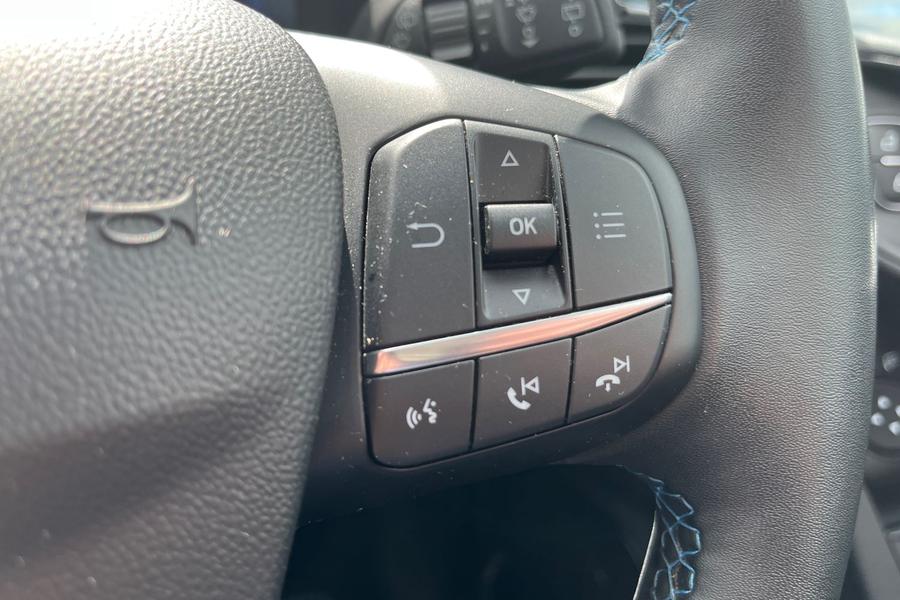 Ford FIESTA Photo autoimg-73874ff5a0e9776c67d78cf2418a1cb05da25530.jpg