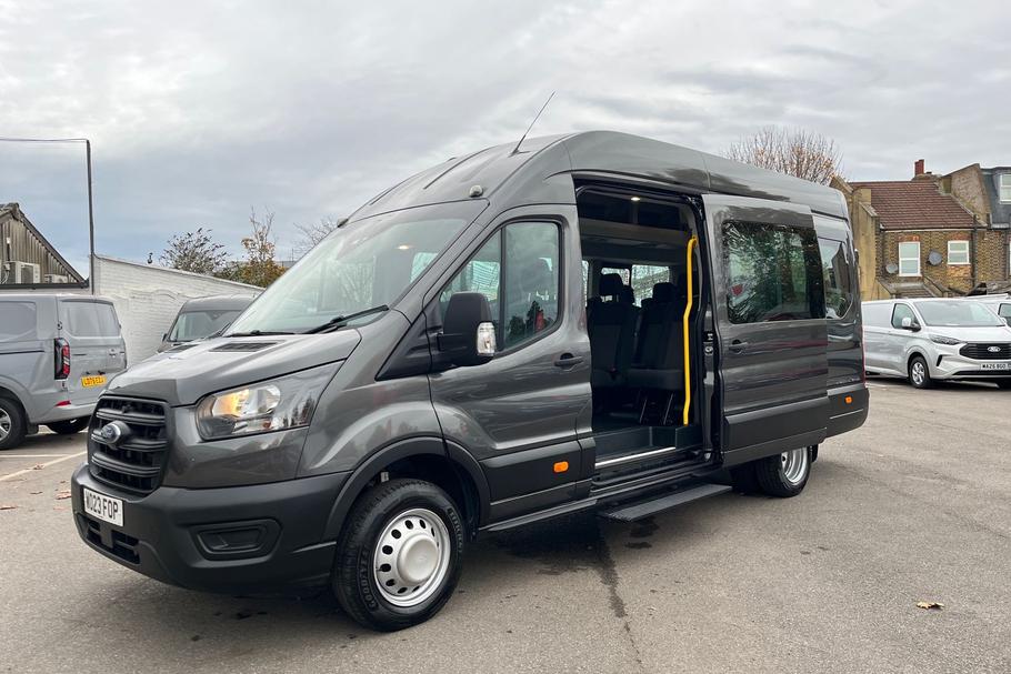 Used Ford TRANSIT 9