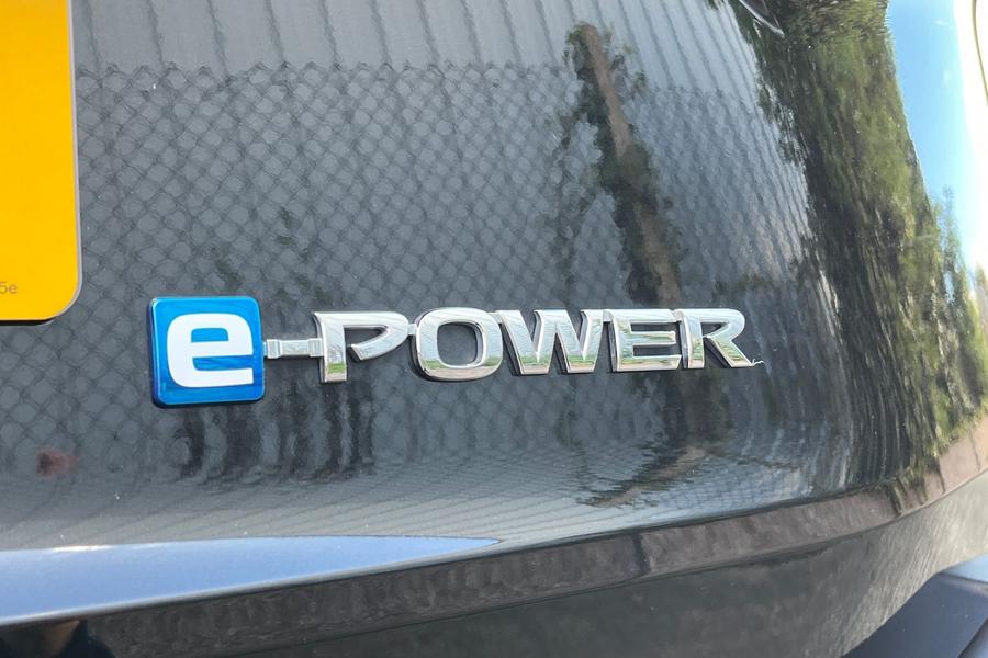 Nissan X-Trail Photo autoimg-7393e28e35ffdc43348d0ea565a128678b6db510.jpg
