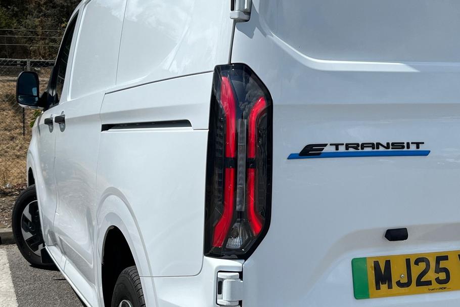 Used Ford E-TRANSIT CUSTOM MJ25VEH 29
