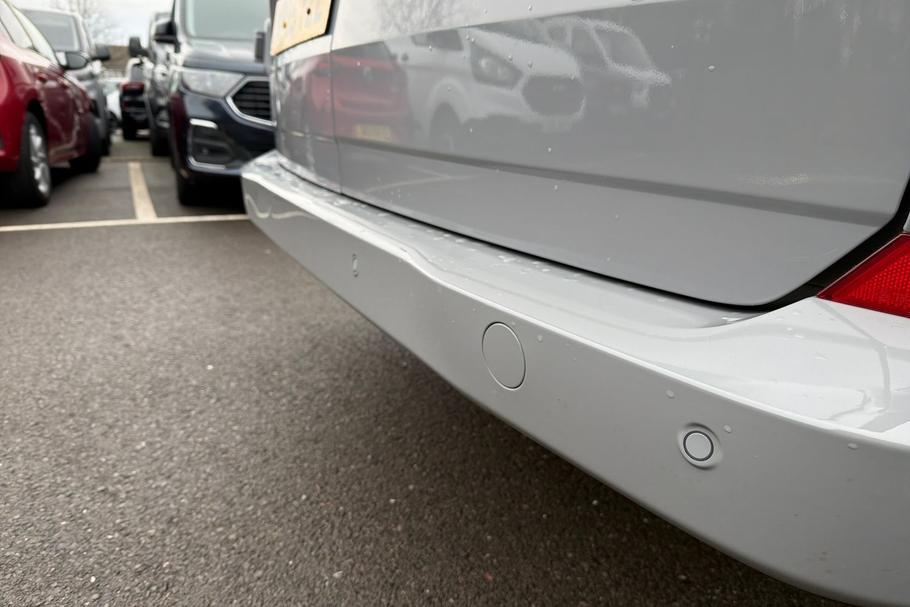 Used Ford TRANSIT CUSTOM WP25YZZ 8