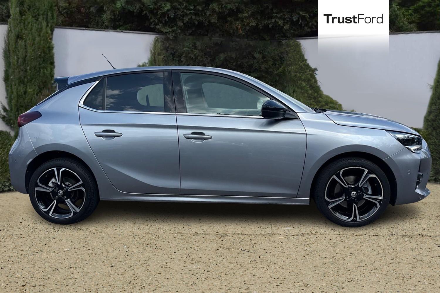 Vauxhall Corsa Photo 2