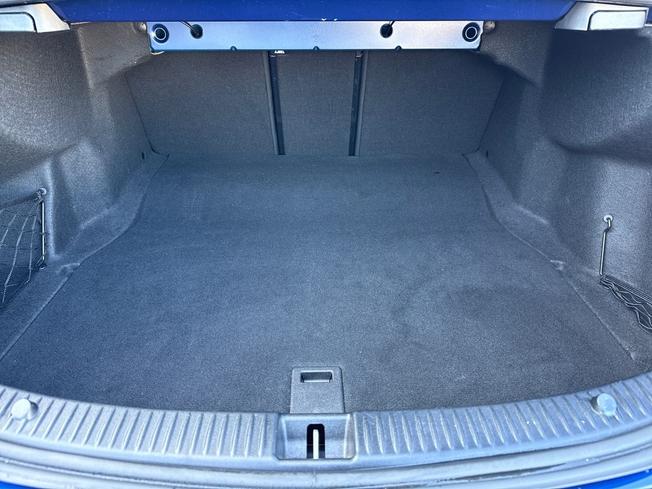 MERCEDES-BENZ C Class Photo 12
