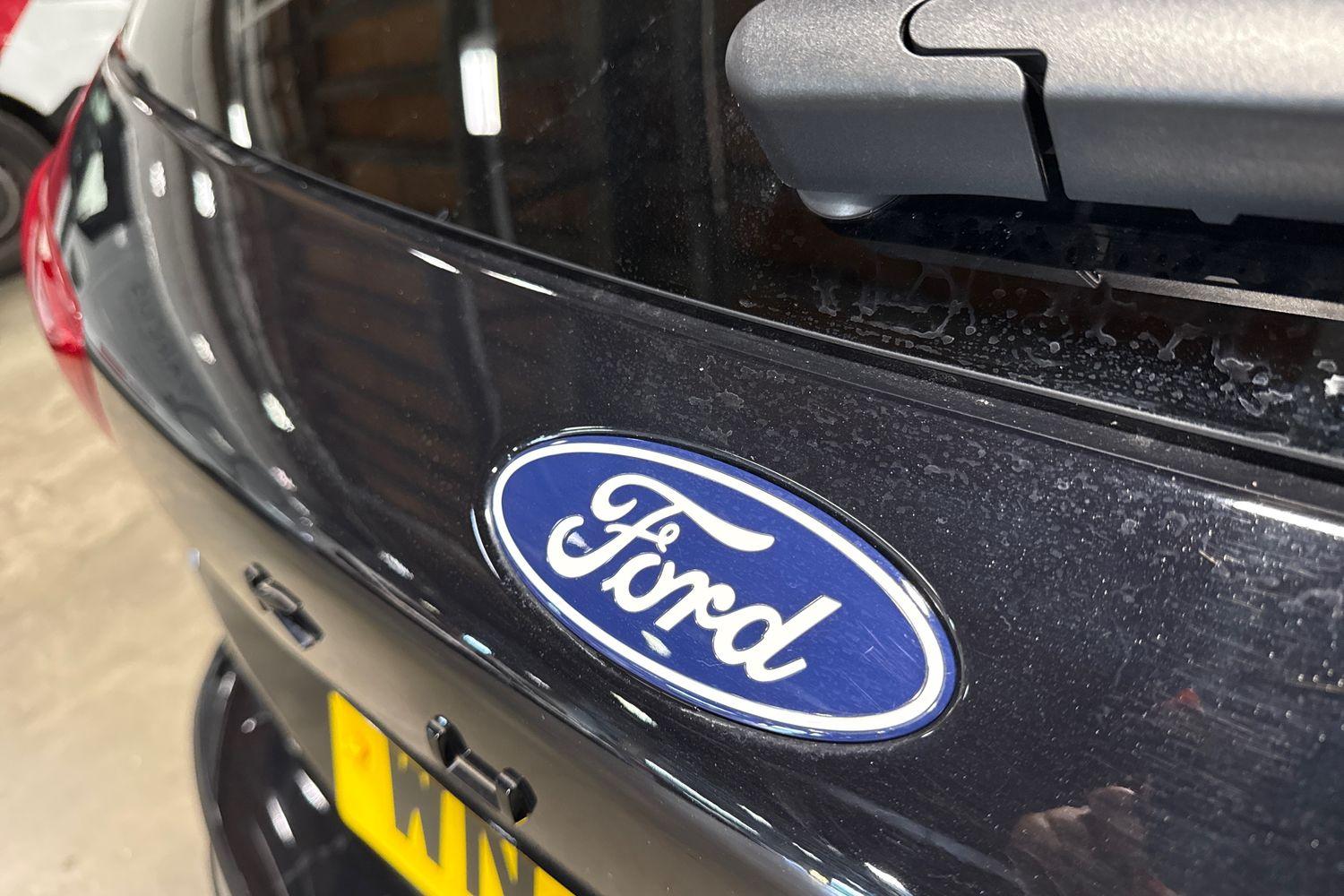 Ford Kuga Photo 41