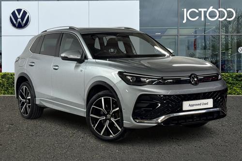 VOLKSWAGEN Tiguan R-Line 1.5 TSI eHybrid 272 PS 6-Speed DSG 5 Door