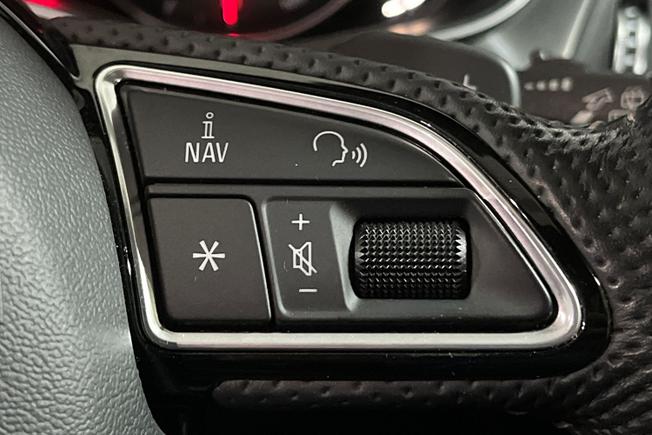 AUDI A6 Avant Photo 17