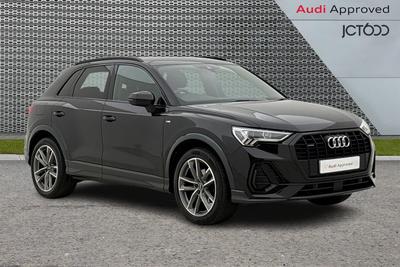 2022 AUDI Q3 2.0 TDI 35 Black Edition SUV 5dr Diesel S Tronic quattro Euro 6 (s/s) (150 ps) at JCT600