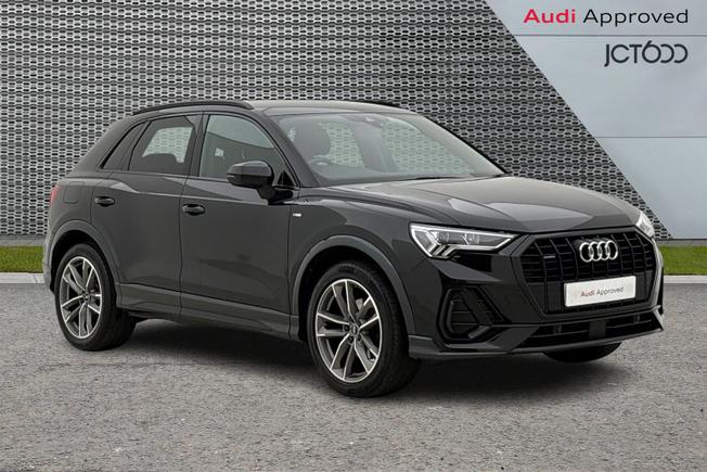 Audi Q3 Photo 1