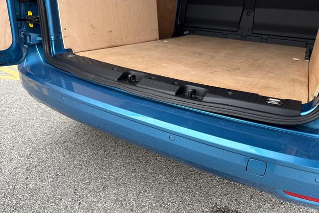 VOLKSWAGEN Caddy Photo 28