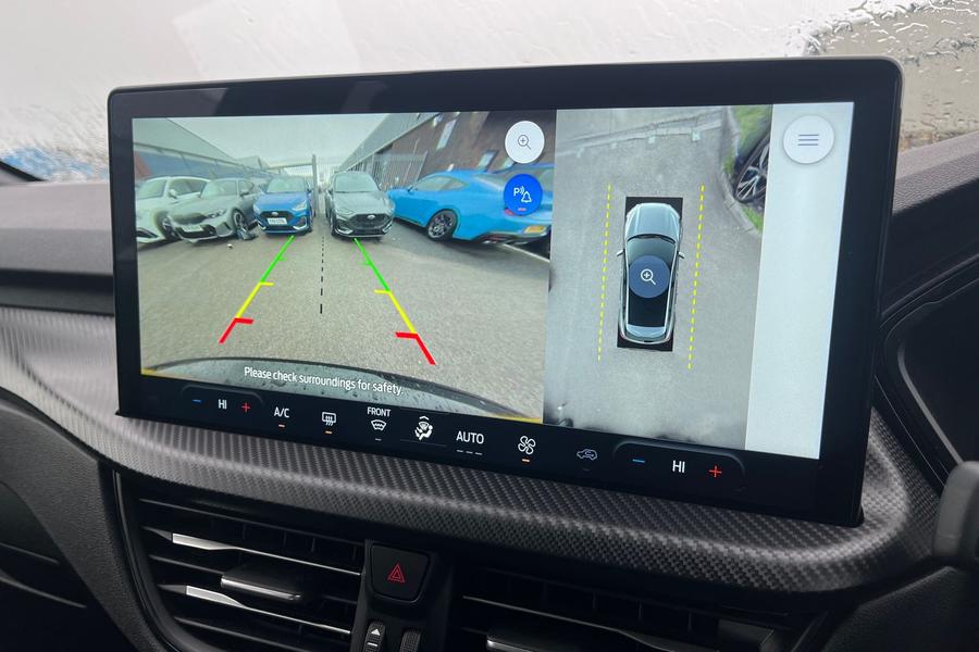 Ford KUGA Photo autoimg-73bcbccb55186497a5b5ebf4eba03ed5def09279.jpg