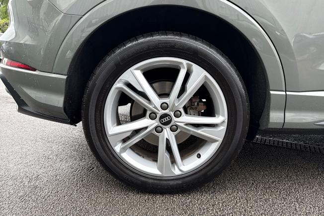 Audi Q3 Photo 5