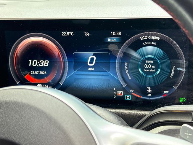 MERCEDES-BENZ Glb Photo 15