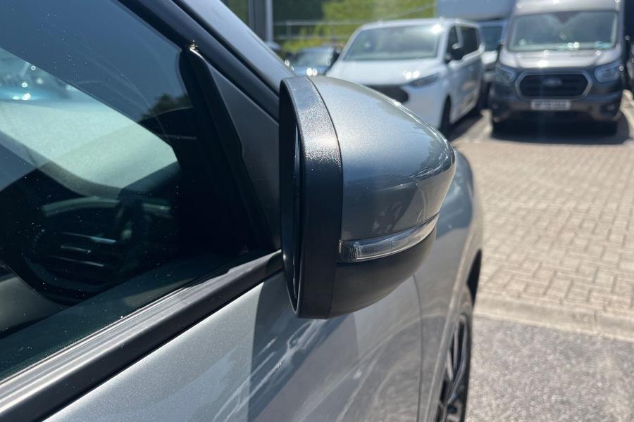 Ford KUGA Photo autoimg-73cadbfe569c7d6440256e6abddc5c6224a5c8cc.jpg