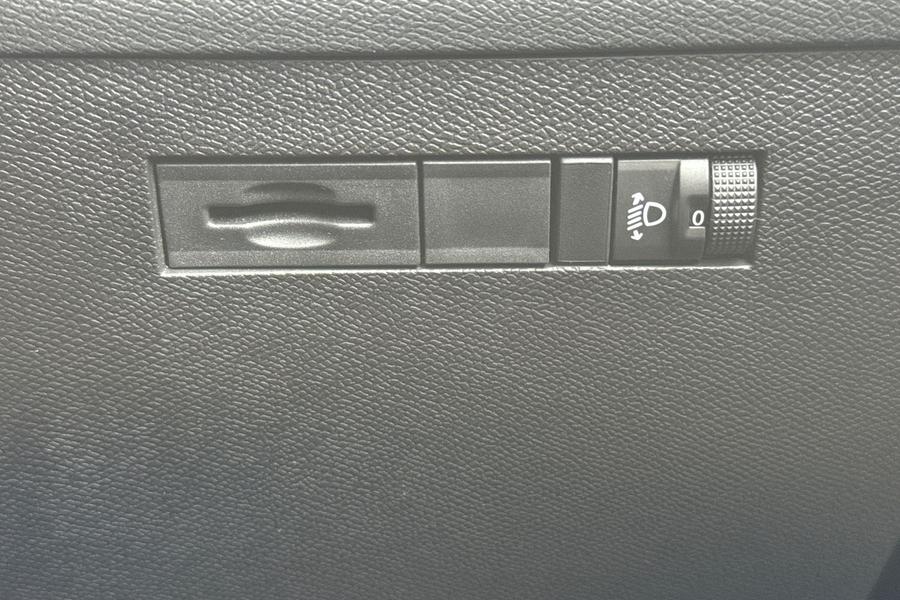 Vauxhall ASTRA Photo autoimg-73cd4c73e51336ac48997b4a9698f5bc40d22f63.jpg