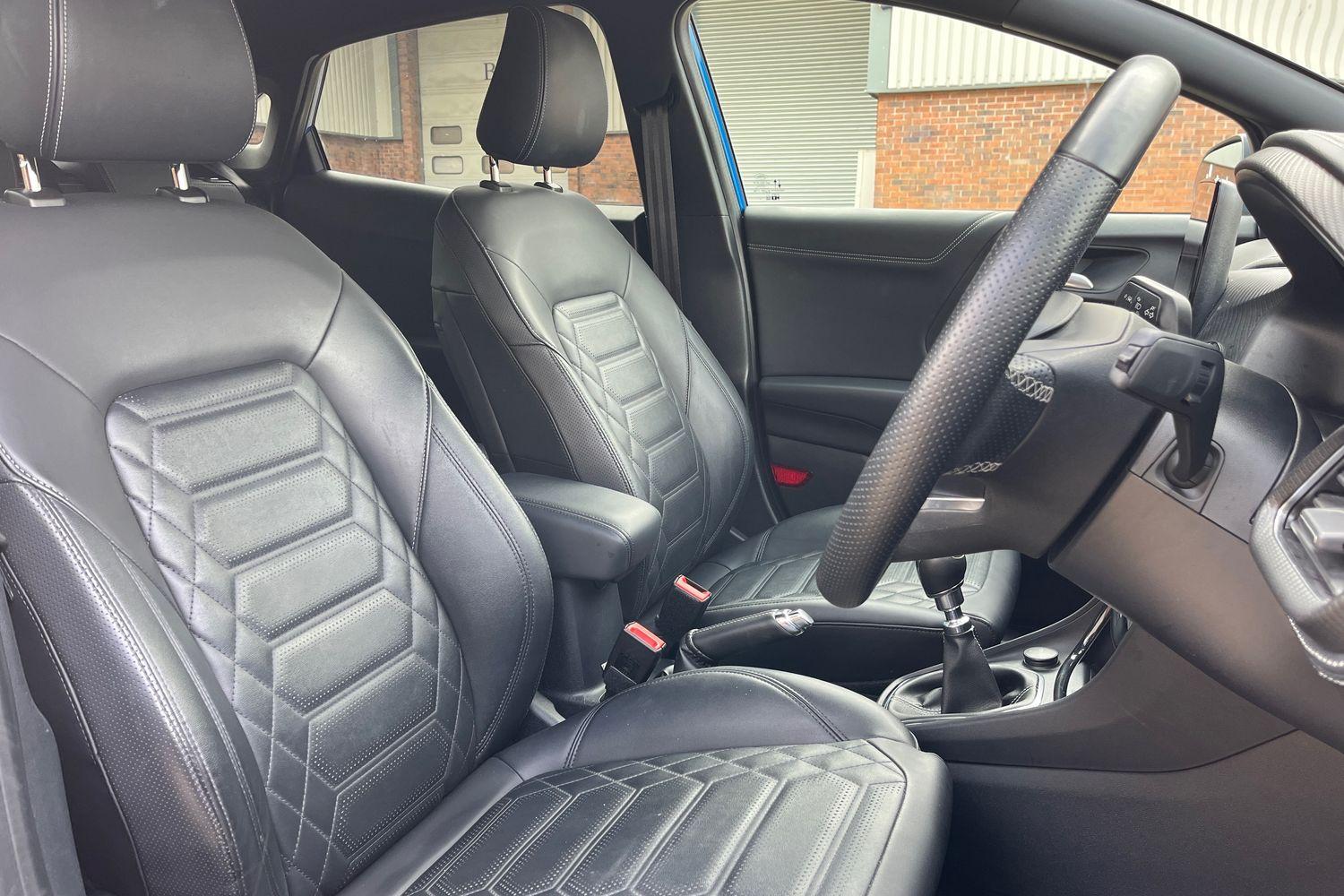 Ford Puma Photo 16