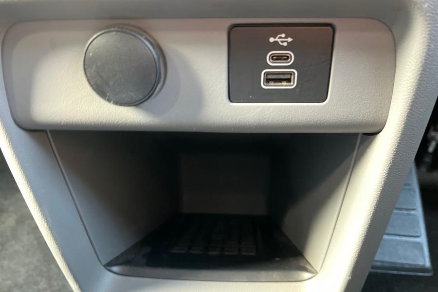 Ford TRANSIT CUSTOM Photo autoimg-73d5168e4cfea0129c48fbb40bf5bf9f8f675c2d.jpg