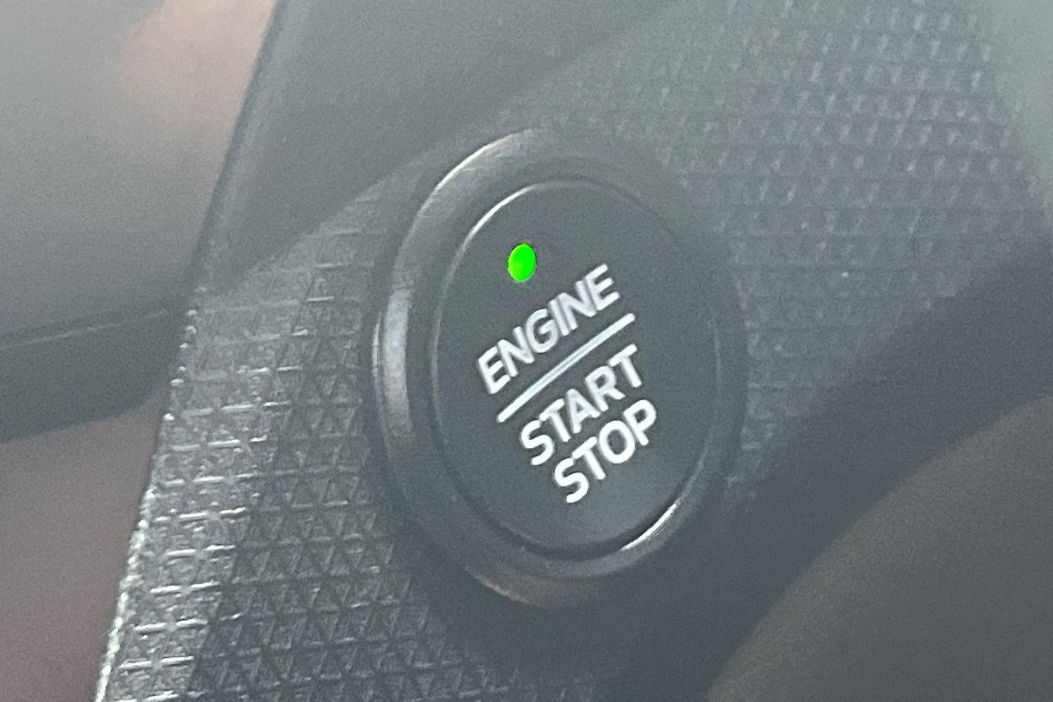Ford TRANSIT CONNECT Photo 17