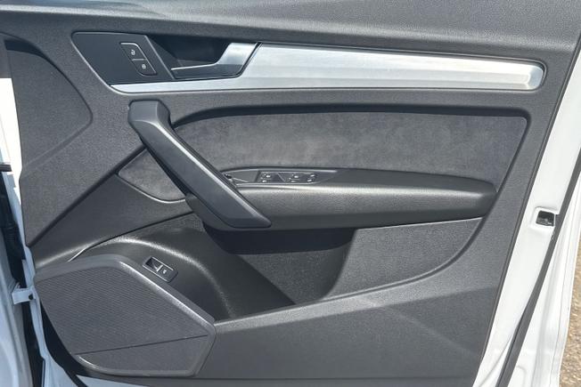 AUDI Q5 Photo 37