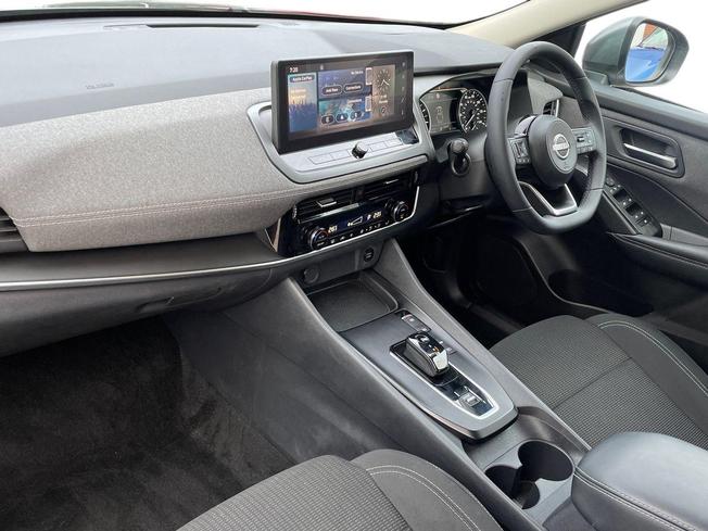 NISSAN Qashqai Photo 2