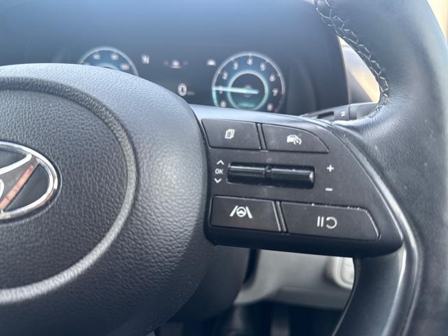 HYUNDAI i20 Photo 17