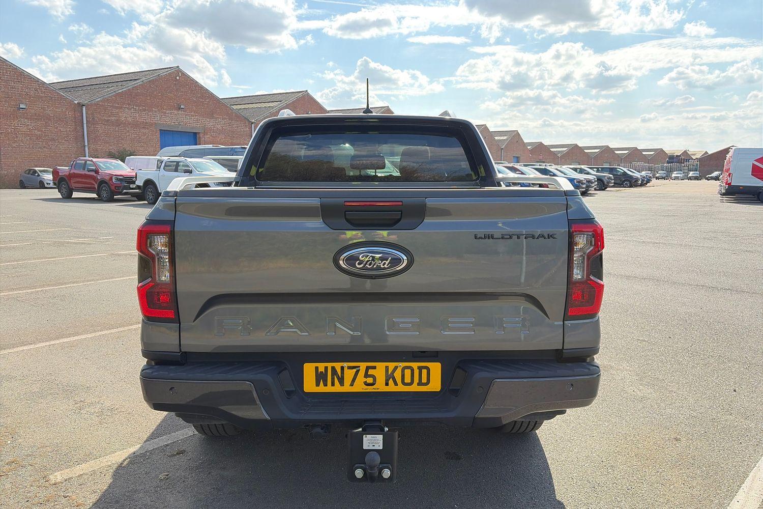 Ford RANGER Photo 12