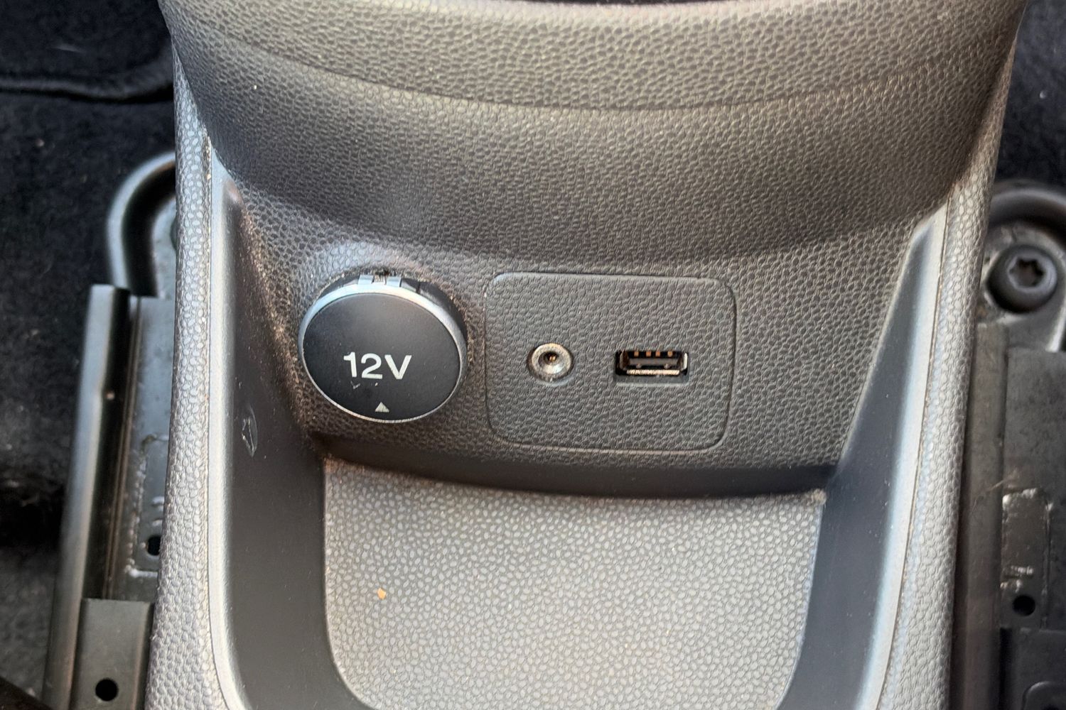 Ford FIESTA Photo 26