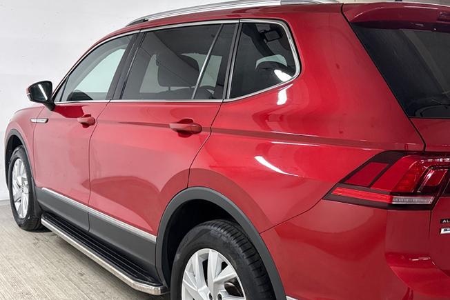 Volkswagen Tiguan Allspace Photo 34