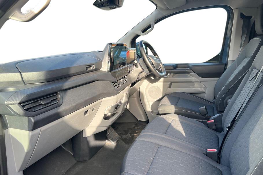 Used Ford TRANSIT CUSTOM WO25UFA 3